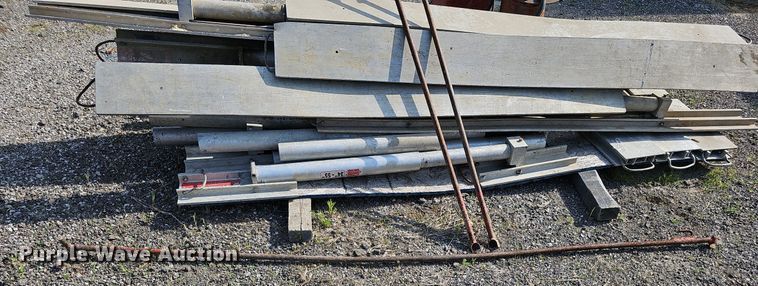 image for item DS6417 Speed Shore  trench safety equipment