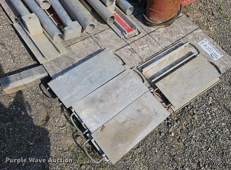 image for item DS6417 Speed Shore  trench safety equipment