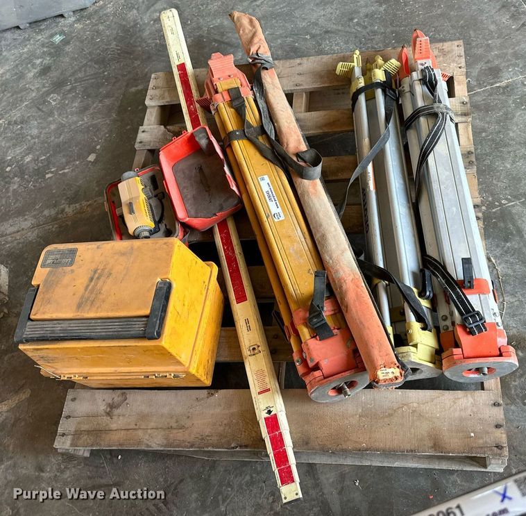 image for item JX9045 Laser leveling equipment