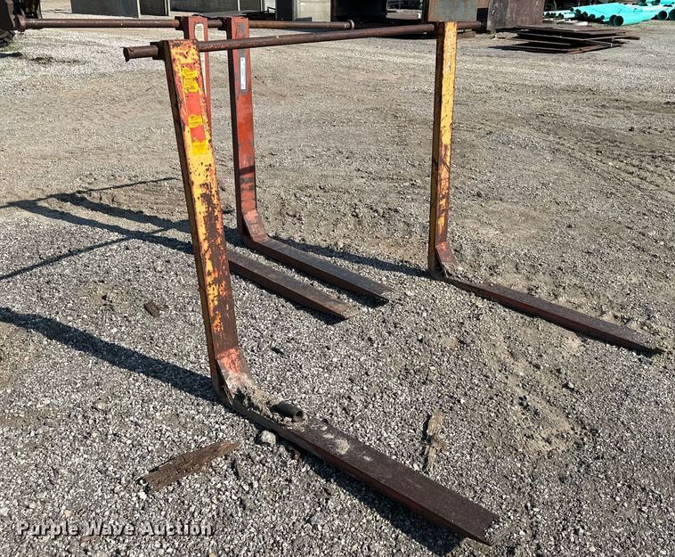 image for item JX9052 (2) swing fork sets