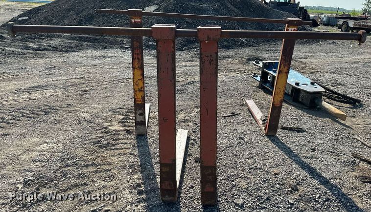 image for item JX9052 (2) swing fork sets