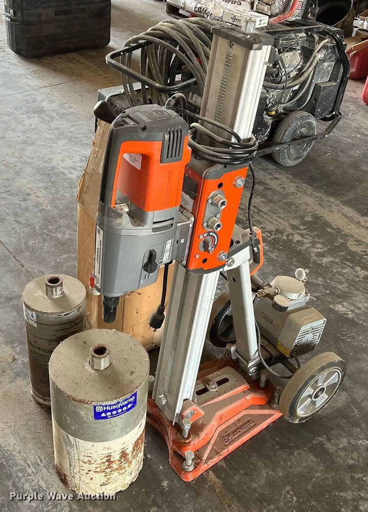 image for item JX9055 2018 Husqvarna DM340  core drill