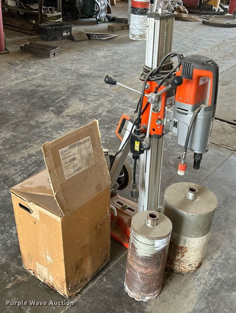 image for item JX9055 2018 Husqvarna DM340  core drill