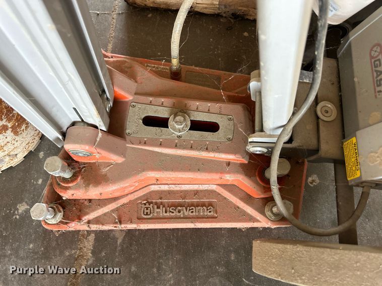 image for item JX9055 2018 Husqvarna DM340  core drill