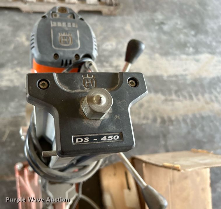 image for item JX9055 2018 Husqvarna DM340  core drill