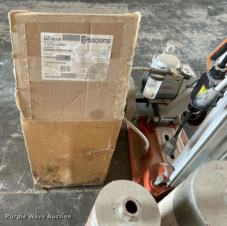 image for item JX9055 2018 Husqvarna DM340  core drill