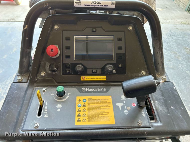 image for item JX9057 Husqvarna FS5000D  concrete saw