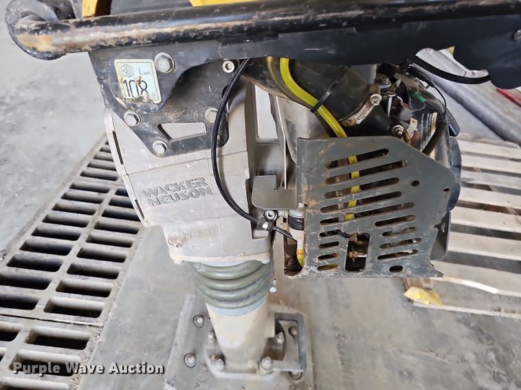 image for item JX9059 Wacker Neuson BS50-4  plate compactor