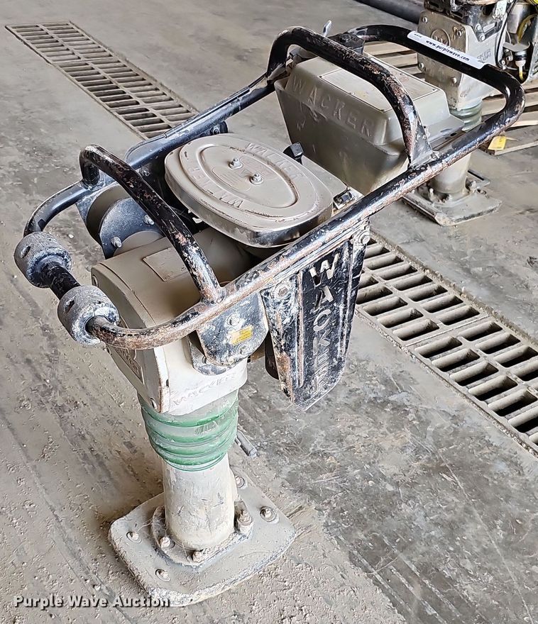 image for item JX9060 Wacker BS52Y  plate compactor