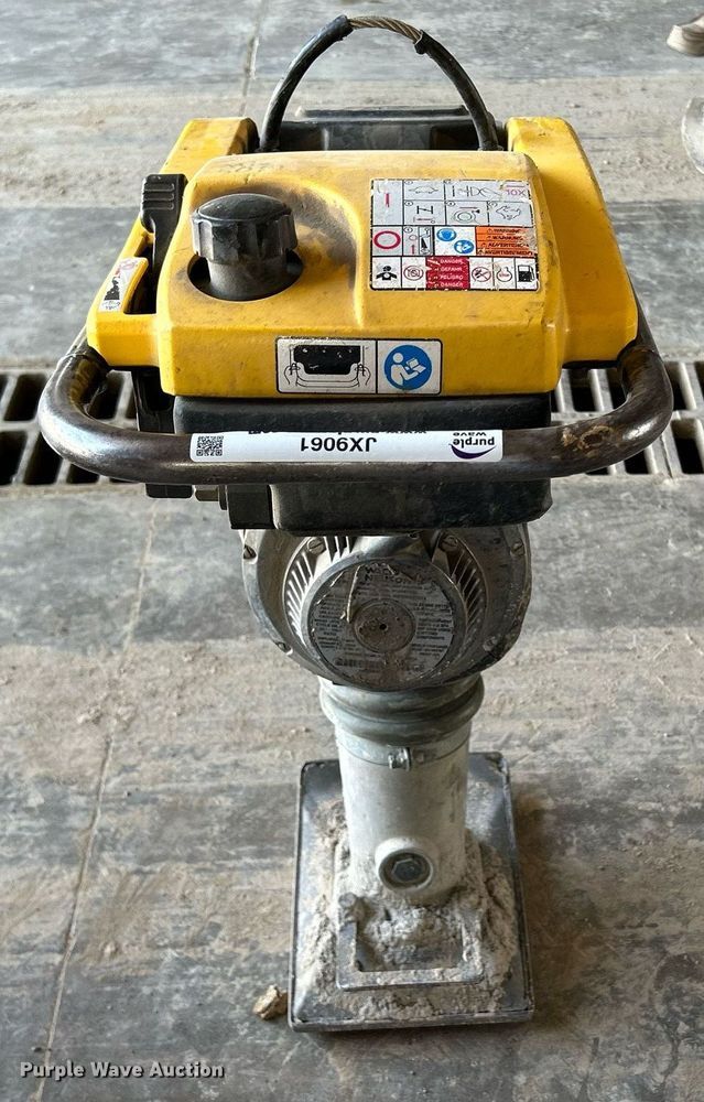 image for item JX9061 Wacker Neuson BS50-2  plate compactor
