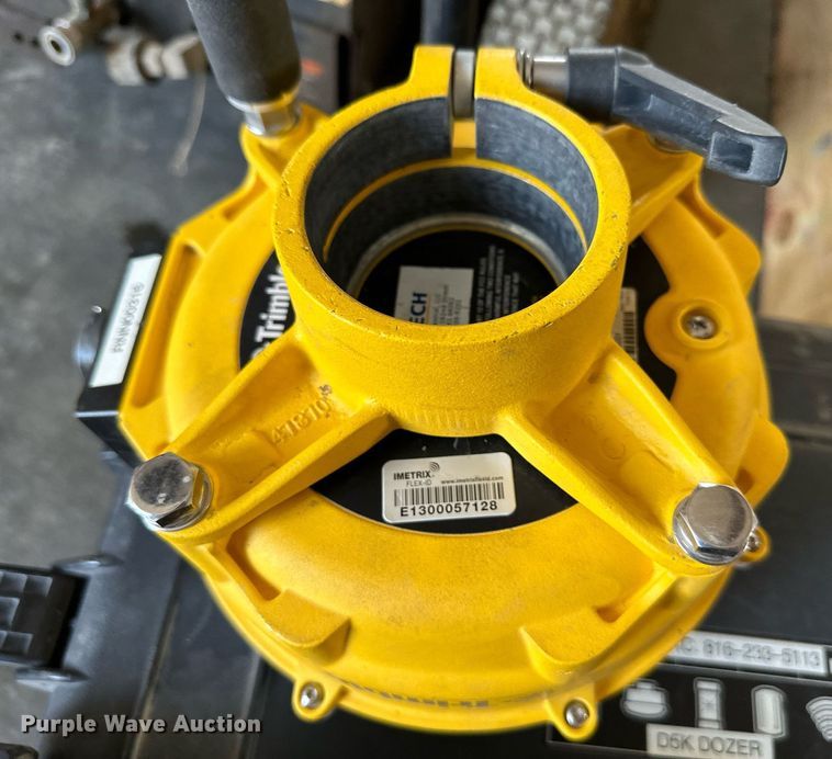 image for item JX9069 Grade control components