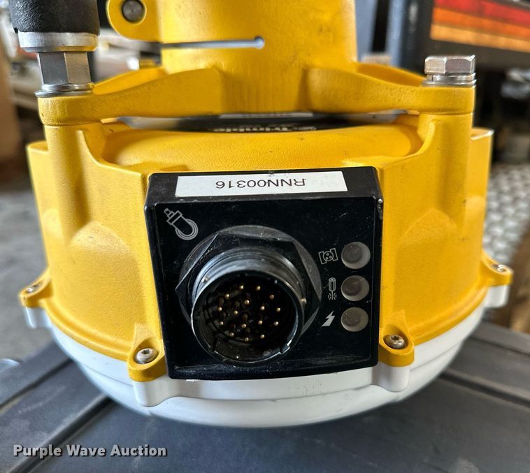 image for item JX9069 Grade control components