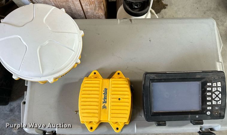 image for item JX9070 Grade control components