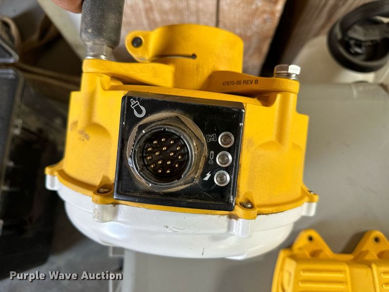 image for item JX9070 Grade control components