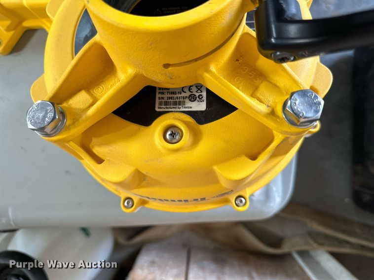 image for item JX9070 Grade control components