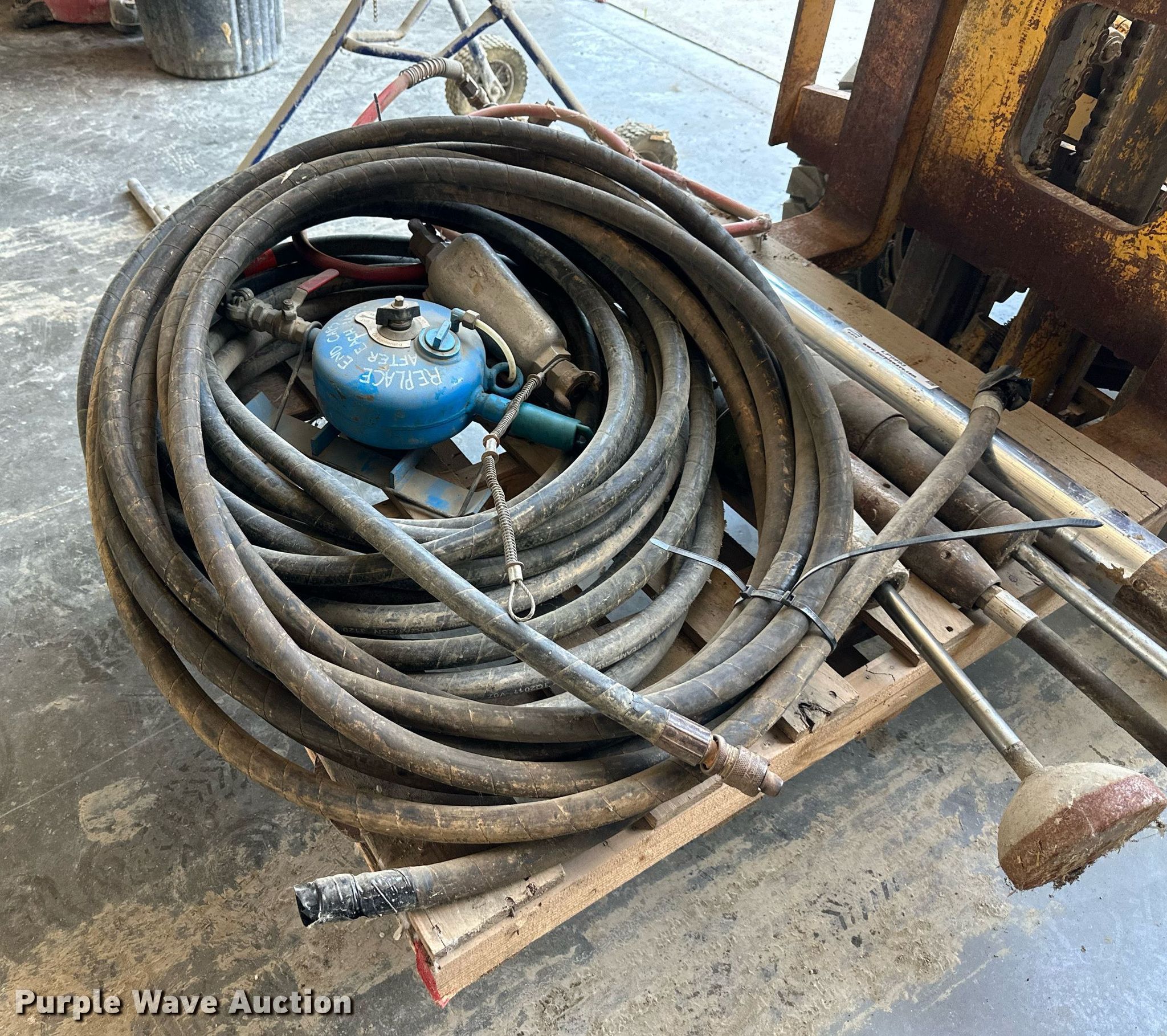 Pneumatic tools in Saint Joseph, MO Item LP9993 sold Purple Wave