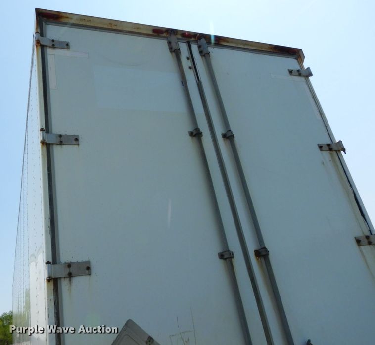 image for item AF9701 2007 Stoughton AVW-535T-S-C-AR  dry van trailer