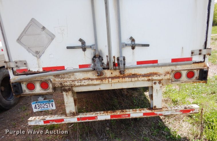 image for item AF9701 2007 Stoughton AVW-535T-S-C-AR  dry van trailer