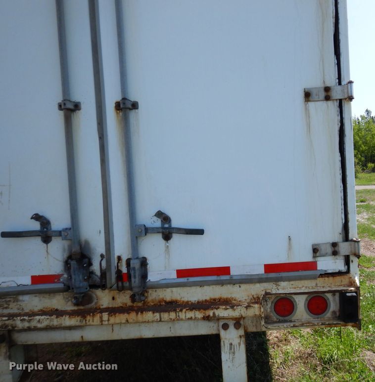 image for item AF9701 2007 Stoughton AVW-535T-S-C-AR  dry van trailer