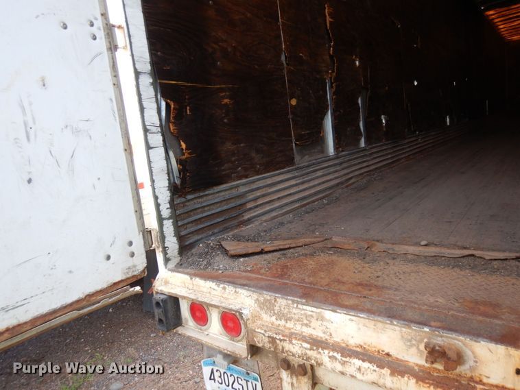 image for item AF9701 2007 Stoughton AVW-535T-S-C-AR  dry van trailer