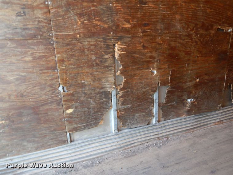 image for item AF9701 2007 Stoughton AVW-535T-S-C-AR  dry van trailer