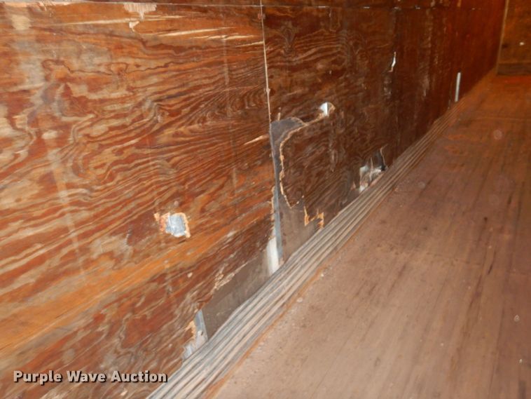 image for item AF9701 2007 Stoughton AVW-535T-S-C-AR  dry van trailer