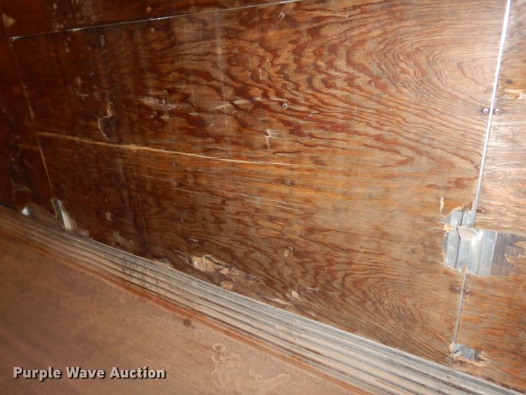 image for item AF9701 2007 Stoughton AVW-535T-S-C-AR  dry van trailer