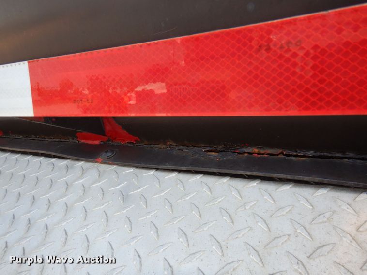 image for item AF9709 2004 Sterling L8500  dump truck