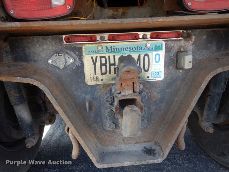 image for item AF9709 2004 Sterling L8500  dump truck
