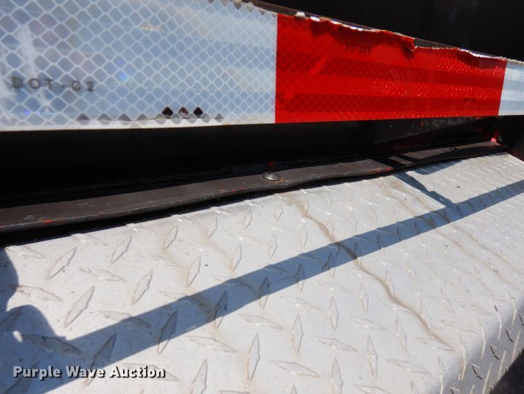 image for item AF9709 2004 Sterling L8500  dump truck