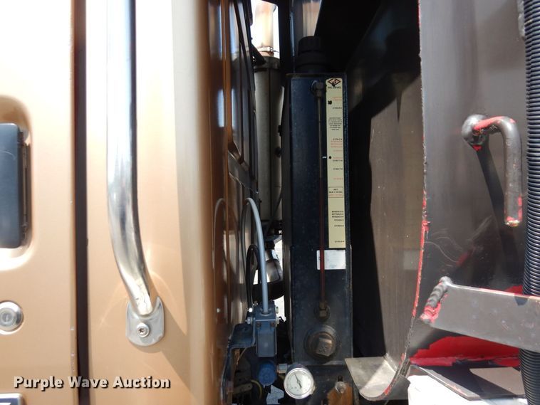 image for item AF9709 2004 Sterling L8500  dump truck