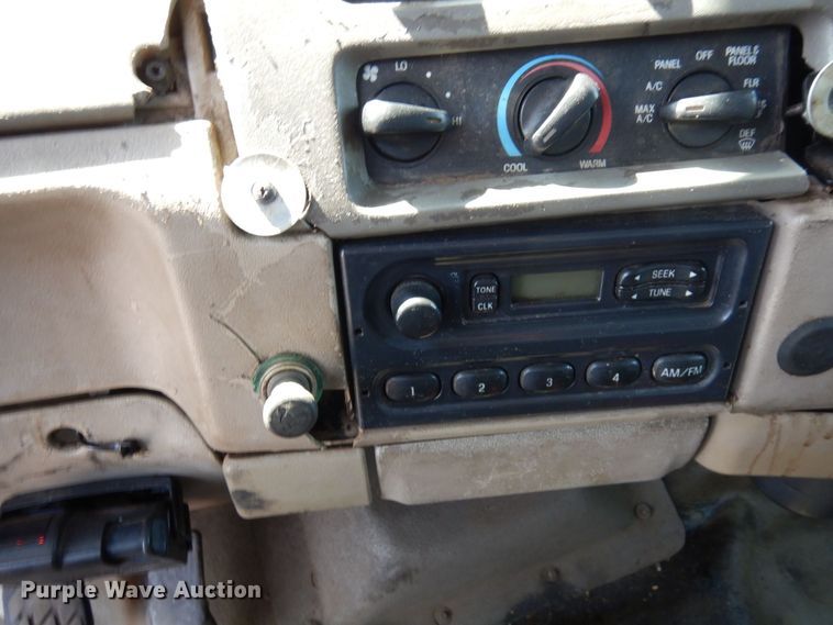 image for item AF9709 2004 Sterling L8500  dump truck