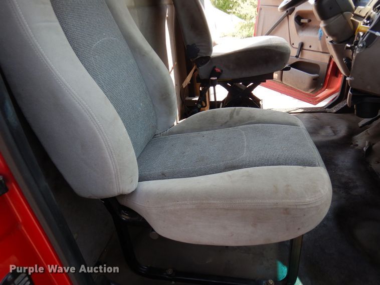 image for item AF9709 2004 Sterling L8500  dump truck