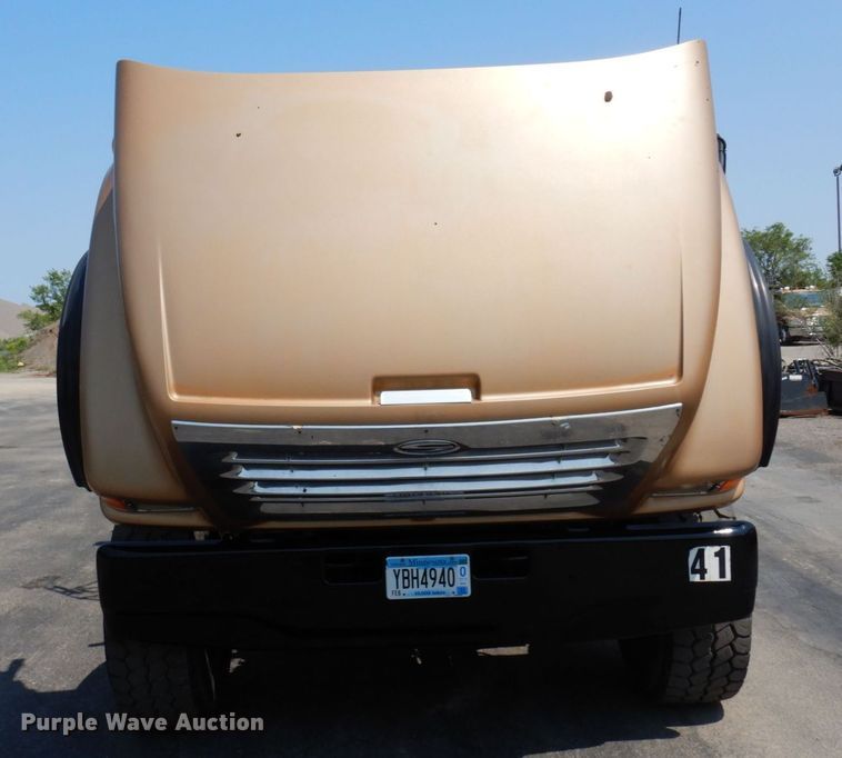 image for item AF9709 2004 Sterling L8500  dump truck