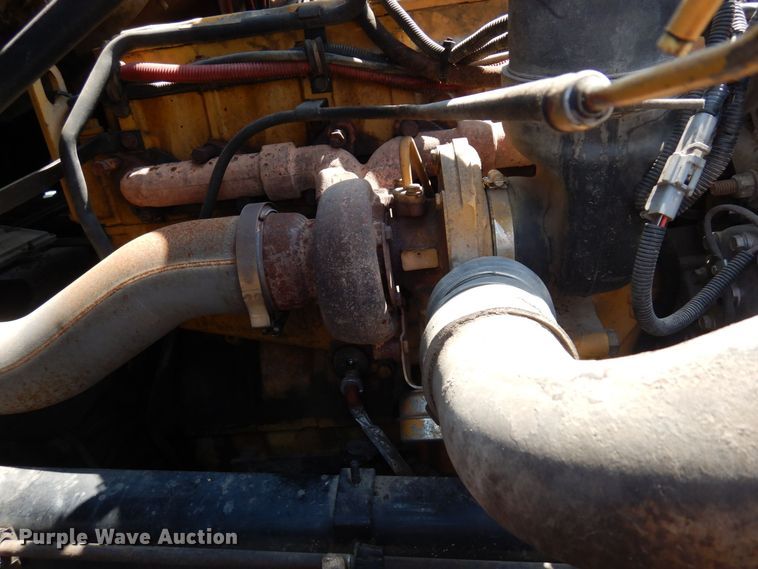 image for item AF9709 2004 Sterling L8500  dump truck