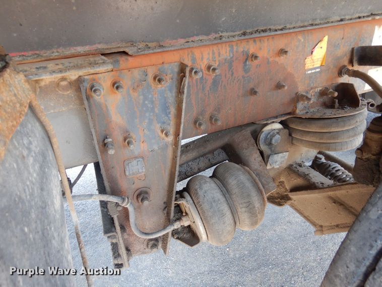 image for item AF9709 2004 Sterling L8500  dump truck