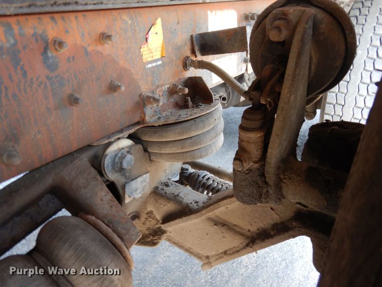 image for item AF9709 2004 Sterling L8500  dump truck