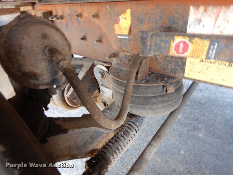 image for item AF9709 2004 Sterling L8500  dump truck