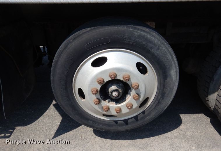 image for item AF9709 2004 Sterling L8500  dump truck