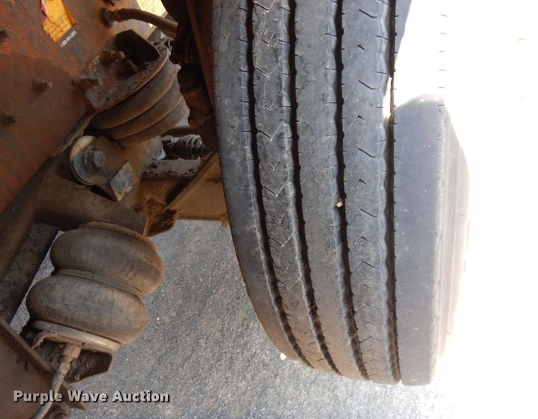 image for item AF9709 2004 Sterling L8500  dump truck