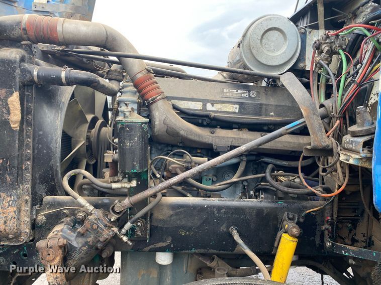 image for item DI7749 1993 Freightliner FLD  semi truck