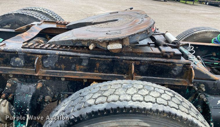 image for item DI7749 1993 Freightliner FLD  semi truck