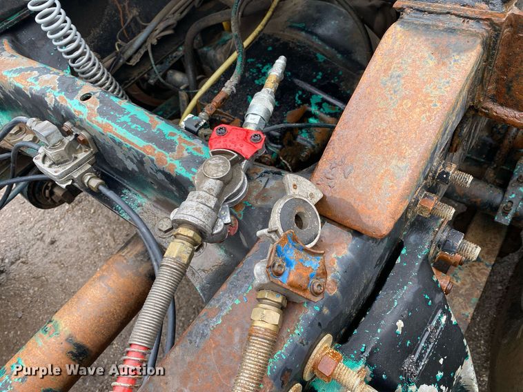 image for item DI7749 1993 Freightliner FLD  semi truck