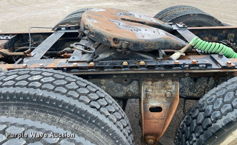 image for item DI7750 1985 Autocar AT  semi truck