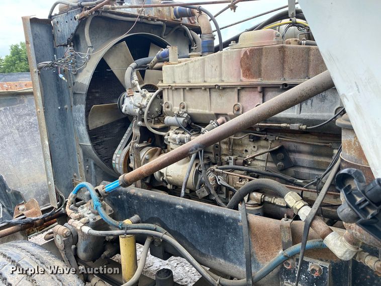 image for item DI7750 1985 Autocar AT  semi truck