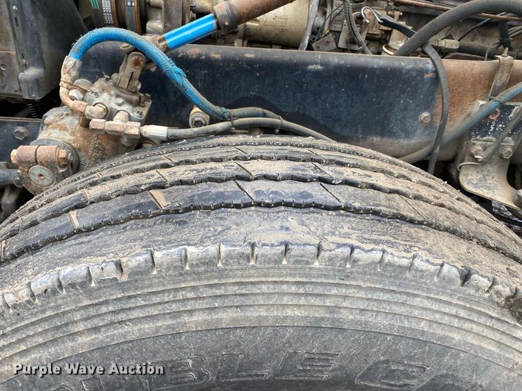 image for item DI7750 1985 Autocar AT  semi truck