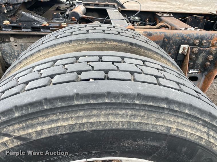 image for item DI7750 1985 Autocar AT  semi truck