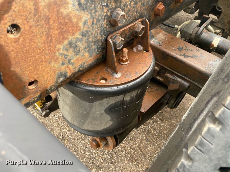 image for item DI7750 1985 Autocar AT  semi truck