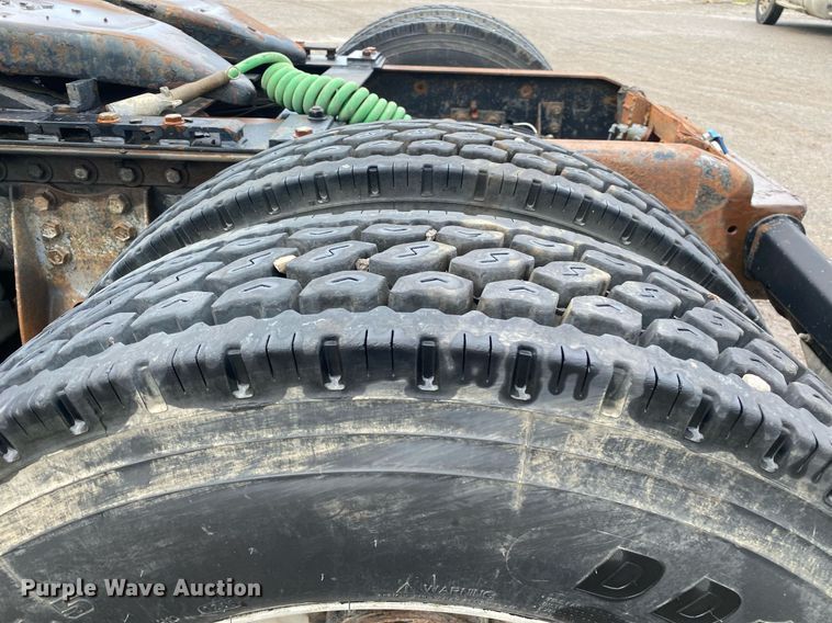 image for item DI7750 1985 Autocar AT  semi truck