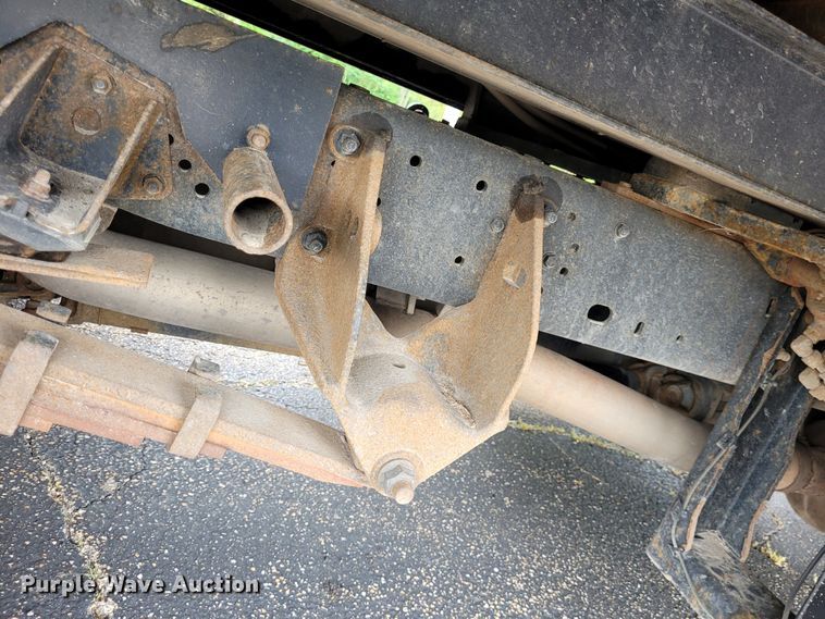 image for item DK1896 2015 Dodge Ram 5500 SLT  rollback truck